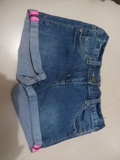 (Kategori: ) berada di . Dikirim oleh voxyvixie (ID iklan 1300589003, Gambar 1). Deskripsi: .