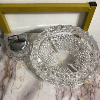 Hoya crystal glasses set (ashtray/bowl and lighter)