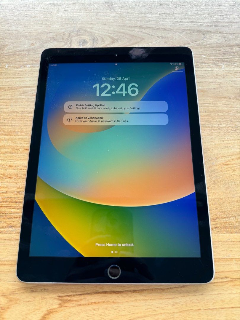 iPad Pro 9.7 WiFi + Cellular Space Grey 256GB, Mobile Phones ...