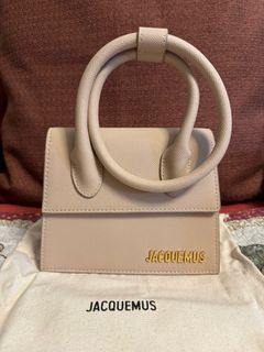 Jaquemus shoulder/ sling bag