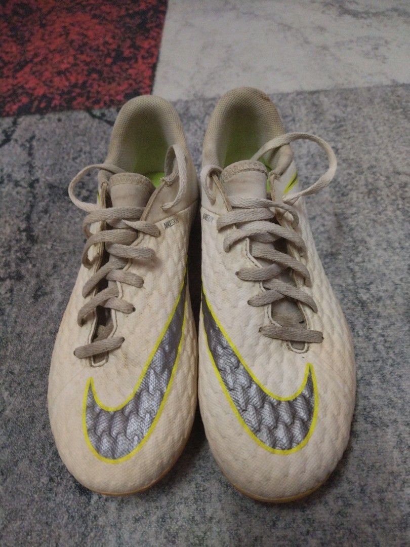Kasut nike hypervenom best sale