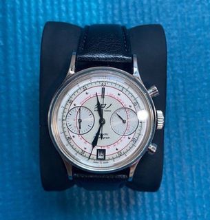 (Category: ) located in . Submitted by watch_lover22 (Listing ID 1300509224, Image 1). Description: .