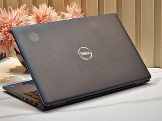 Laptop  Dell Latitude 3520 Core i5 11th Gen 8GB RAM 256GB SSD 15.6 inch IPS Display FULL HD 1080 with Fingerprint security  💻2ndhand, Good condition and ready to use.