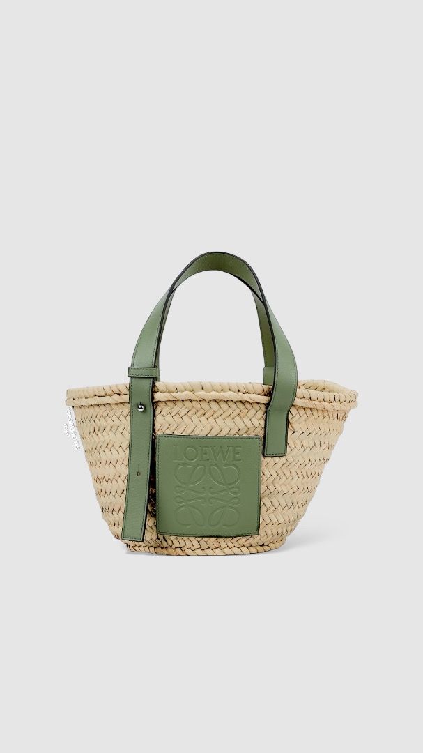 Loewe Basket Bag (Preorder) (Category: Luxury Bags & Wallets) located in Manila. Submitted by designerarchives.ph (Listing ID 1300610336, Image 3). Description: Complete: dustbag, paperbag, booklet/cards Small - ₱25 000 - 33x17x13cm Medium - ₱32 500 - 40x26.5x16cm Cheaper compared to others because of tax refund from Europe! Eta: 15 days 50% dp required Buyer will shoulder local sf Shipping: NCR - Grab/Lalamove Provincial - LBC.