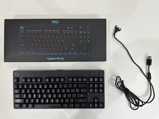 (Category: ) located in . Submitted by threadsandtechrevive (Listing ID 1300567283, Image 1). Description: .