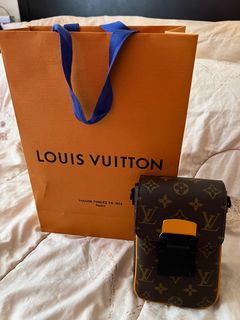Louis Vuitton S-Lock vertical Wearable Wallet