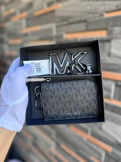 MK Zip Card Wallet