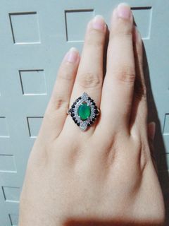 Natural Emerald ring in Silver 925 setting