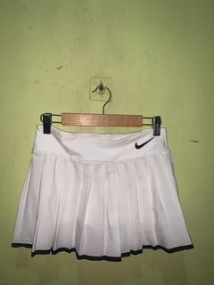 Nike skirt with inner shorts