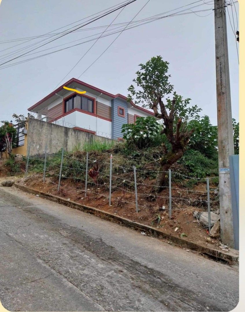 Baguio City Subdivision Lot with Overlooking view (Category: Lot) located in Baguio. Submitted by baguio.joshuatreerealty (Listing ID 1300561346, Image 1). Description: Subdivision LOT for sale! Lot area: 250sqm Flat terrain with Overlooking view. Just a few minutes to Session Road. Price: 21k per sqm call NOW for site viewing..