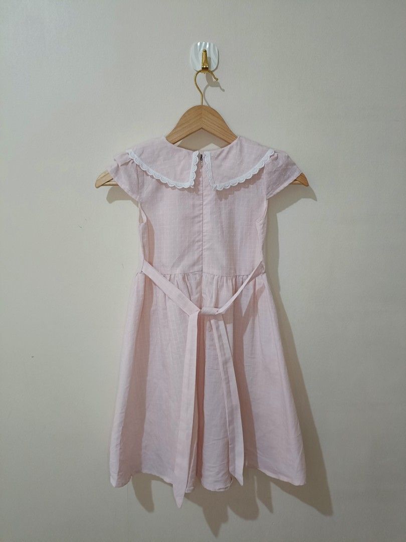 PEACH VINTAGE DRESS (Category: Babies & Kids Fashion) located in Paranaque City. Submitted by caredncleaned (Listing ID 1300573890, Image 2). Description: .