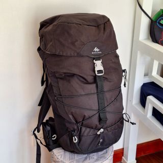 Quechua Hiking Backpack, MH100, 30 L, Black