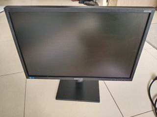 (Category: ) located in . Submitted by bryant_sg (Listing ID 1300487788, Image 1). Description: .