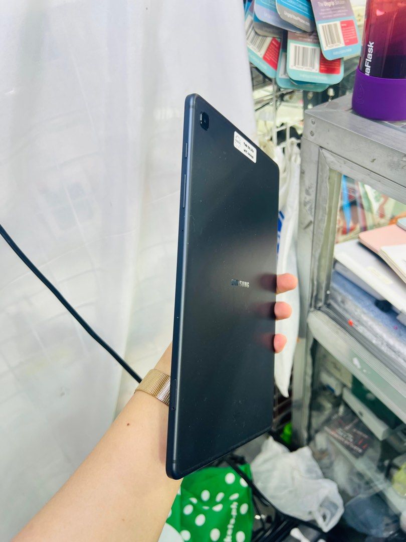 Samsung Tab S6 Lite 128gb Wifi Only (Category: Android) located in San Juan City. Submitted by javedsgadgetshop (Listing ID 1300436288, Image 3). Description: OPEN FOR INSTALLMENT VIA CREDIT CARD/GGIVES & SWAP/TRADE-IN! WE BUY AND SELL ( ANYKINDS OF UNIT BINIBILI PO NAMIN)! PTPA : Padelete po f bawal Read ❗️Onhand ‼️ Samsung Tab S6 Lite (w/ spen) •128gb •NTC Variant •Good batt health •Wifi Only •95% Smoothness •No hidden issue | No Repaired •100%