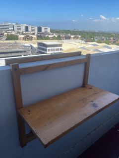 Second hand hanging table for veranda balcony terrace for sale