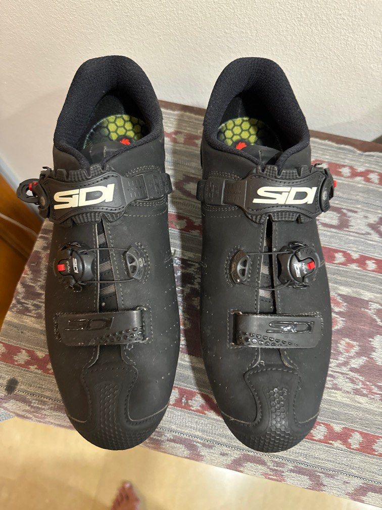 Sidi Dragon 5 MTB (Category: Parts & Accessories) located in Singapore. Submitted by ray789 (Listing ID 1300529964, Image 1). Description: Shoes only went through 3 rides before i shifted my interest to road bikes. Very good pair of shoes. As good as new. Size 44..