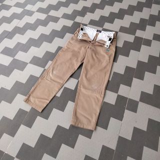 (Kategori: ) berada di . Dikirim oleh second_trift (ID iklan 1300601365, Gambar 1). Deskripsi: .