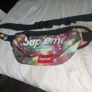 Supreme sling bag