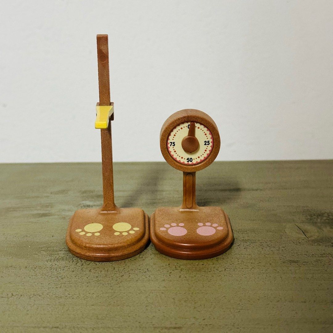 SYLVANIAN FAMILIES EPOCH Weight & Height Measurement Miniature Furniture Toy - PreOwned (Category: Kids Toys) located in Candon. Submitted by deign.garage.shop (Listing ID 1300586839, Image 2). Description: 💥 SYLVANIAN FAMILIES EPOCH Weight & Height Measurement Miniature Furniture Toy - PreOwned from Japn Box 💥 ✅ Collectible Miniature Figures 🚚 COD via Xhopee Checkout.
