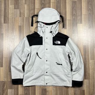 The north face goretex jacket (authentic)