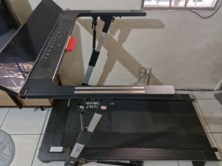 TRAX - Ultra Slim Runner Treadmill