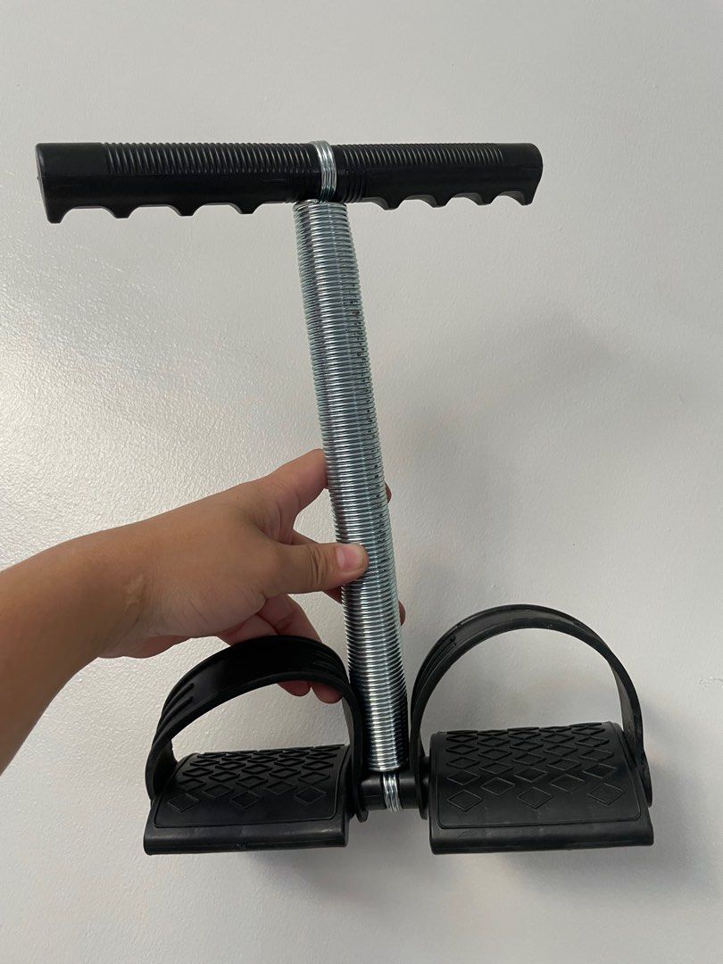 Tummy Trimmer Elastic Sit Up Pull Rope Spring (Category: Weights & Dumbbells) located in Manila. Submitted by zen_kassandra (Listing ID 1300522206, Image 1). Description: No issue at all Reason to sell: hindi na need Location, San Nicolas Manila .