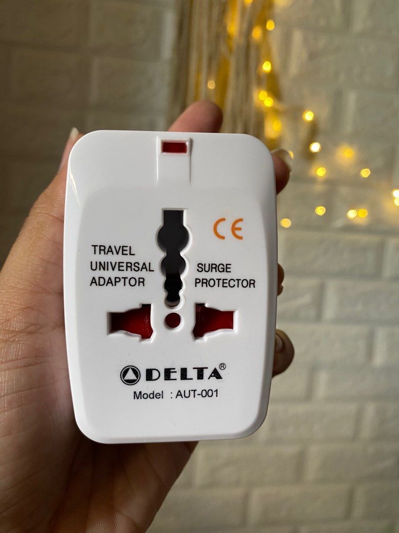 Universal Travel Adapter (Category: Electrical, Adaptors & Sockets) located in Pasig City. Submitted by maricorniccc (Listing ID 1300494241, Image 2). Description: Used once lang sa Hongkong 400 plus nabili sa Robinsons.
