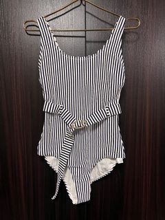 USED ONCE F&F BELTED SWIMSUIT M-L