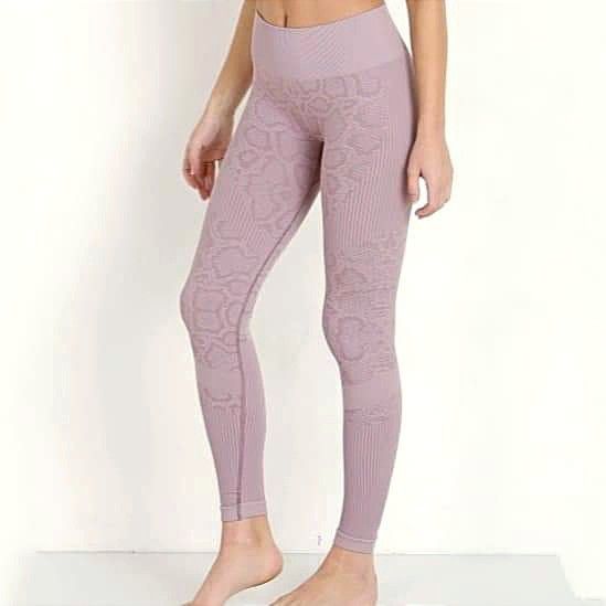 VARLEY QUINCY WOMEN SEAMLESS TIGHT deauville snake LEGGING SPORT WANITA 5234 Olah Raga Baju Olahraga di Carousell