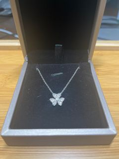 (Category: ) located in . Submitted by singapore_jewelry_collection (Listing ID 1300509839, Image 1). Description: .