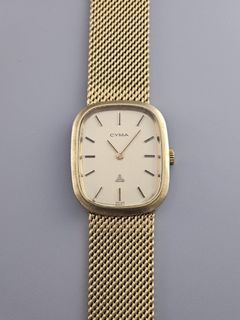 Vintage Cyma "Ellipse Case" Manual Winding Swiss Watch  1970s
