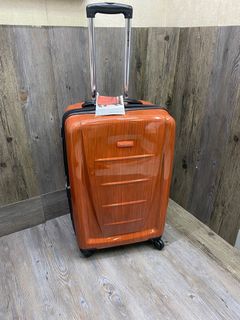 （分類：）位於 。 由 luggageking 提交（商品編號 1300656243，圖片 1）。簡介： 。