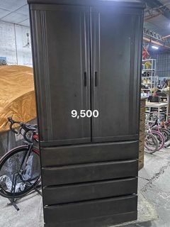 2 doors closet caninet