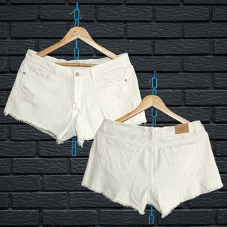 Abercrombie & Fitch White Denim Ripped Short (Womens)