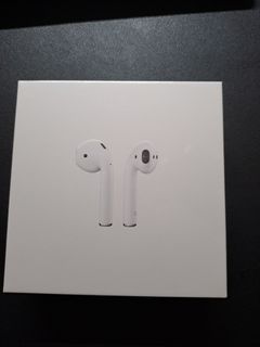 (Category: ) located in . Submitted by sneaker_addictt (Listing ID 1300626025, Image 1). Description: .