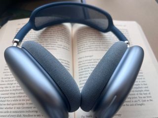 （分類：）位於 。 由 bookworm2324 提交（商品編號 1300586424，圖片 1）。簡介： 。