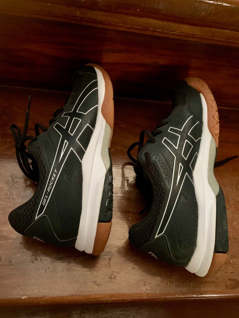 ASICS for WOMEN Gel-Rocket - 7 (Category: Sneakers) located in Guagua. Submitted by rizza4 (Listing ID 1300689773, Image 2). Description: • Slightly used • US 7/ EURO 38/ CM 24.0 • No sole separation • looks new •No box • From US • excellent condition .