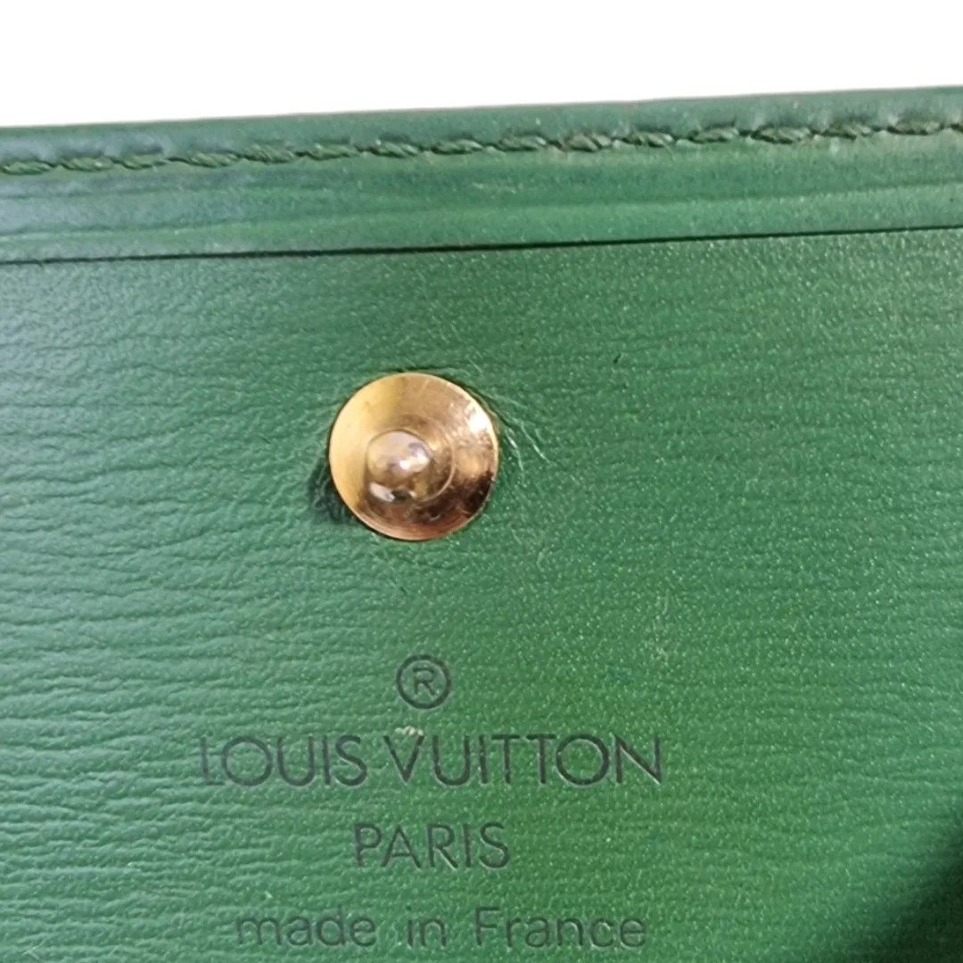 Authentic LOUIS VUITTON Elise Epi (Category: Luxury Bags & Wallets) located in Quezon City. Submitted by manerarestorationservices (Listing ID 1300679564, Image 2). Description: Money back Guarantee 💯% Guaranteed authentic *Brand: LV ELISE Compact wallet Item No. 000137 *Materials: Epi Leather *Color: GREEN *Size: medium *Condition: 8/10 Bill compartment had cleaned -Used * Inclusions: Wallet only Open for LAYAWAY 20% down payment 80% payable in