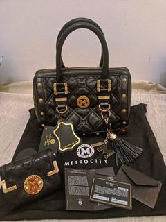 Authentic Metrocity and Wallet Bundle