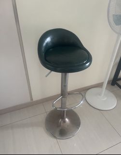 (Category: ) located in . Submitted by cs302 (Listing ID 1300721688, Image 1). Description: .
