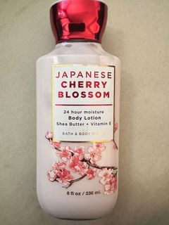 Bath and body Japanese cherry blossom lotion