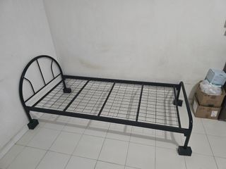 (Category: ) located in . Submitted by trustt (Listing ID 1300680282, Image 1). Description: .