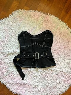 (Category: ) located in . Submitted by caratcake (Listing ID 1300663206, Image 1). Description: .