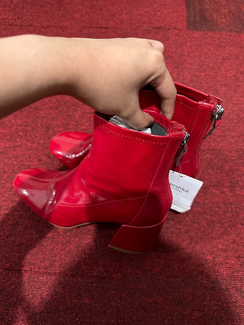 BNEW BERSHKA RED BOOTS Women s Fashion Footwear Boots on Carousell