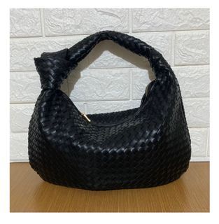 Bottega veneta jodie style alike substitute hobo bag | woven knotted bags | vintage jodie style bags | leather shoulder bag tote bag | black leather bags