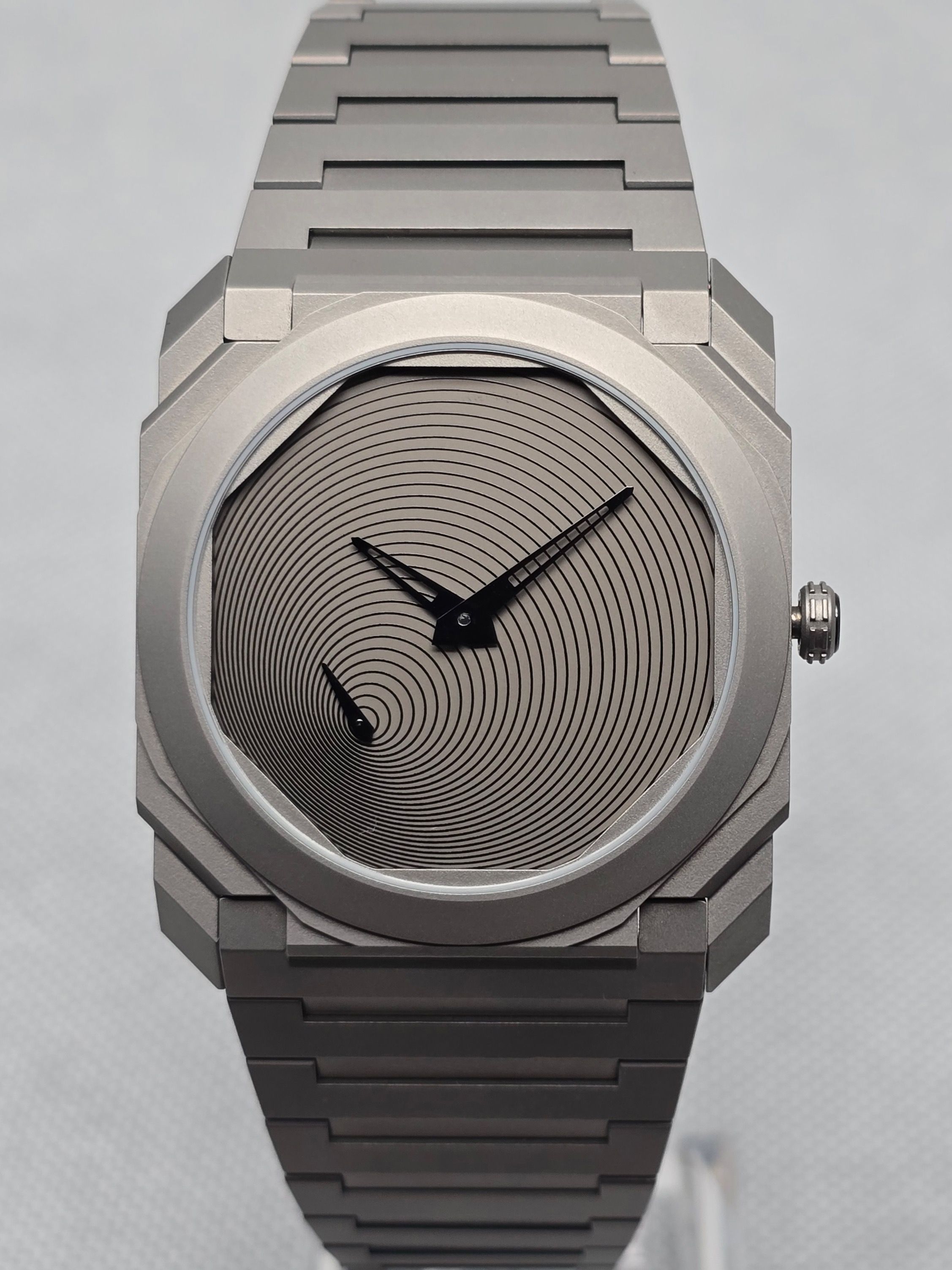 Tadao ando watch outlet