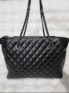 Chanel Quilted Large CC Zip Tote