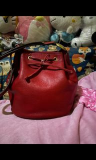 (Category: ) located in . Submitted by uptrendglam (Listing ID 1300661324, Image 1). Description: .
