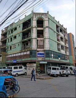 Commercial Bldg in Cubao near Col Boni Serrano, Katipunan, C5