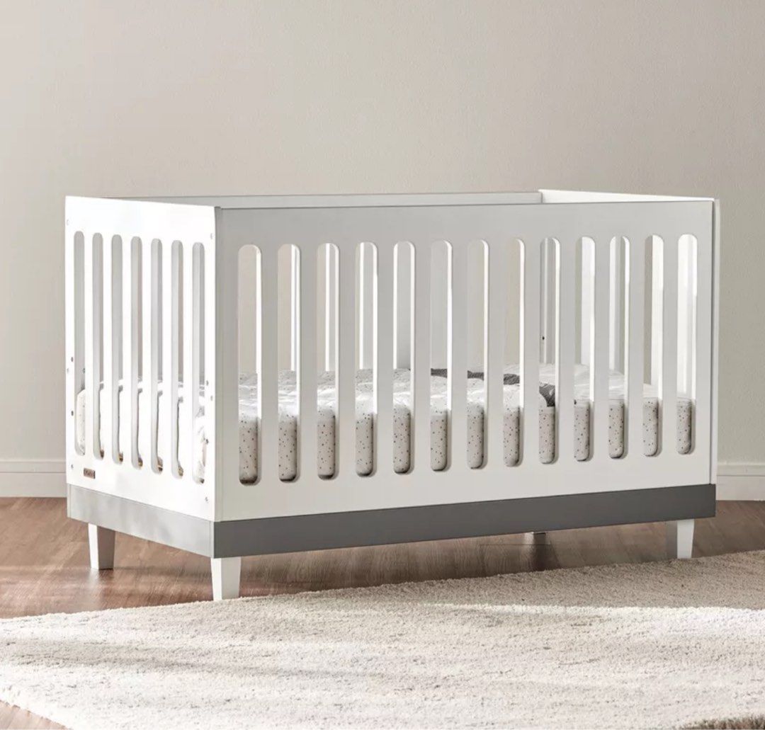 Cuddlebug madison crib clearance